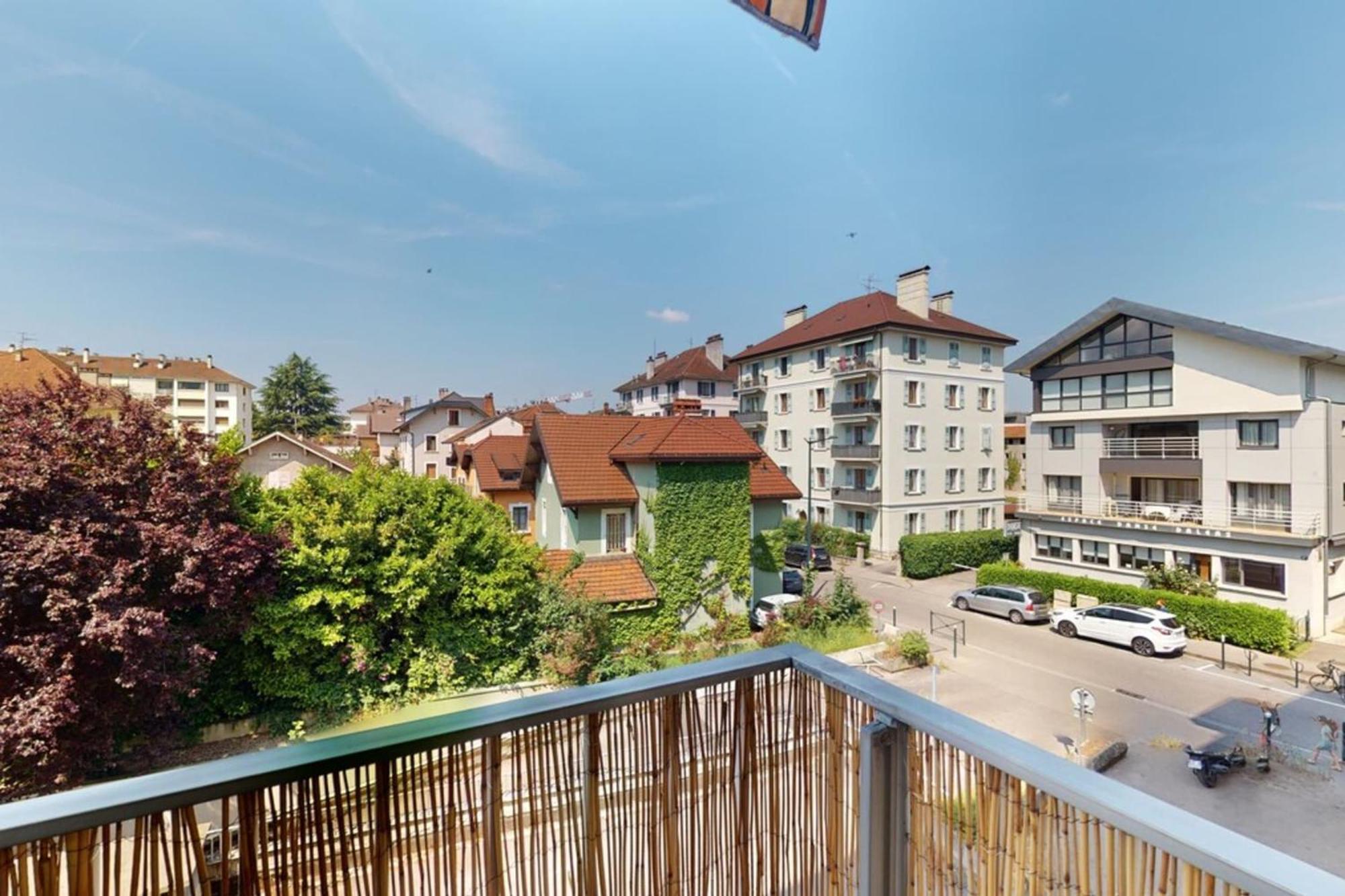 L'Avalanche - T2 Avec Parking Apartment Annecy Luaran gambar